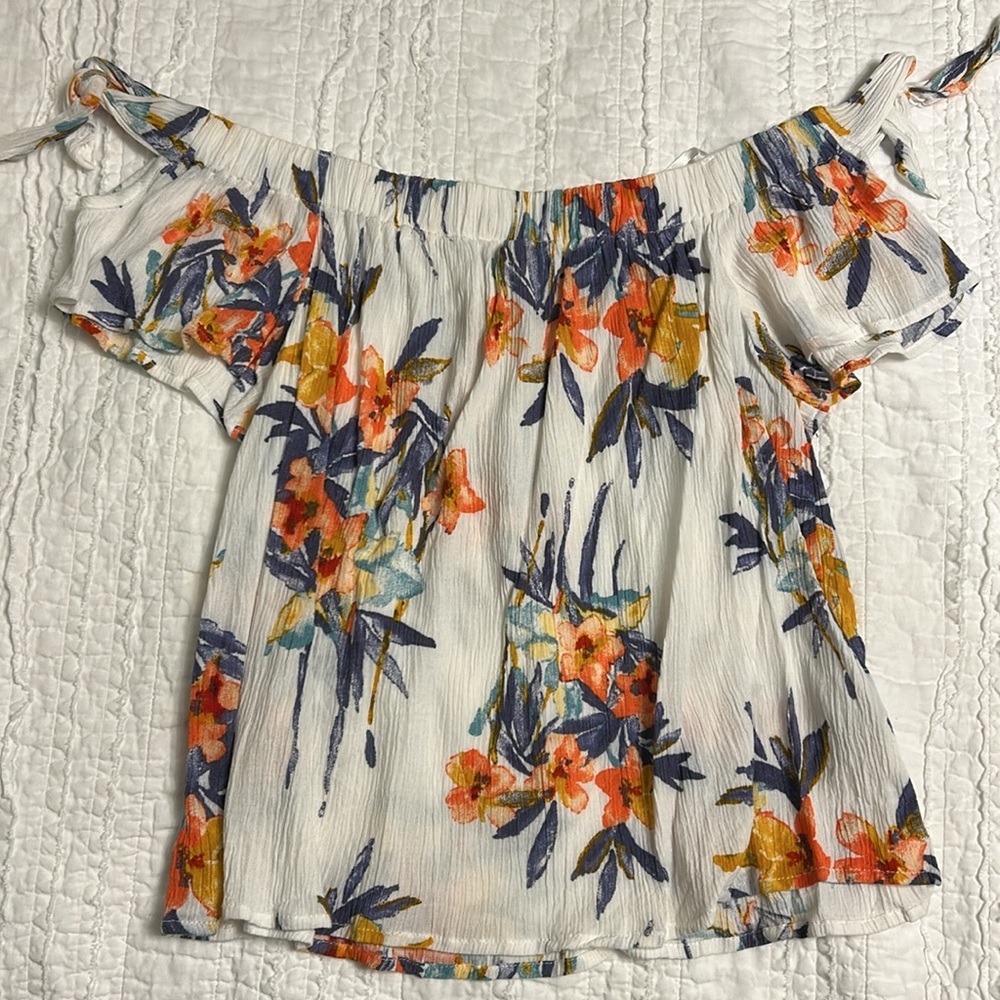 One Clothing Floral Off-Shoulder Top, Small - Picture 2 of 6